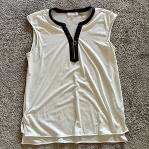 Calvin Klein Women's Sleeveless V-Neck Blouse M Multicolor Casual